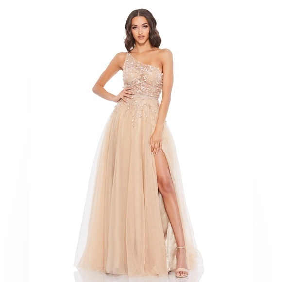 Mac Duggal 11210 NWOT EMBELLISHED ONE SHOULDER A LINE GOWN - Picture 1 of 8